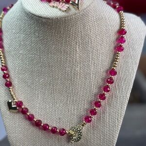 Chic Gold and Pink Beaded Necklace